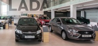 АвтоВАЗ снова повышает цены на автомобили LADA