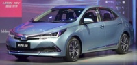 Toyota начала продажи гибридов Corolla